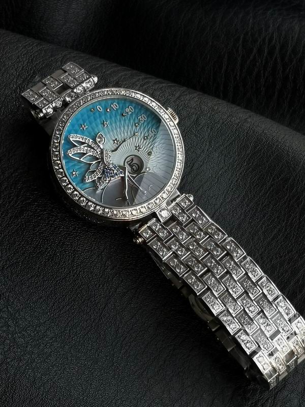 Van Cleef & Arpels watch 56 (4)