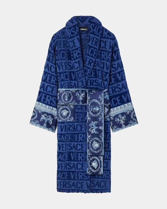 Versace Bathrobe (1)
