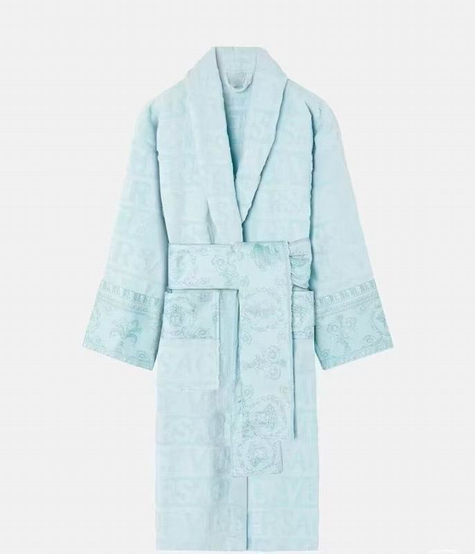 Versace Bathrobe (23)