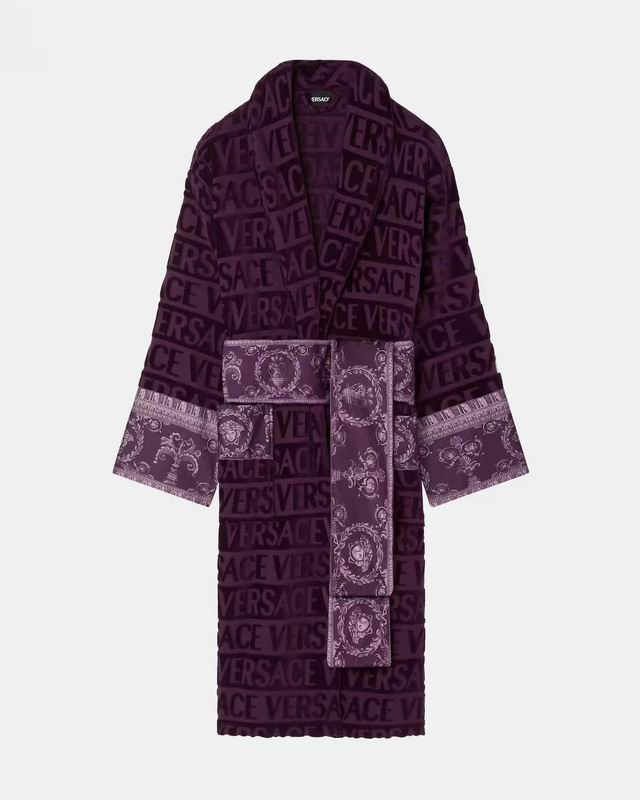 Versace Bathrobe (24)