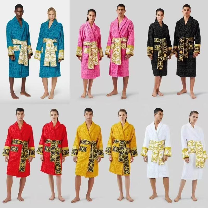 Versace Bathrobe (27)