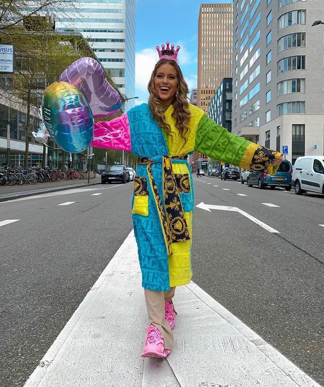 Versace Bathrobe (6)