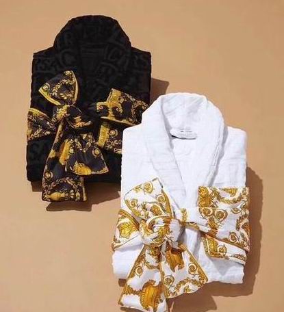 Versace Bathrobe  (8)