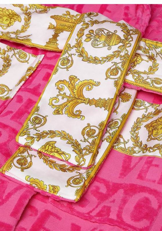 Versace Bathrobe     (6)