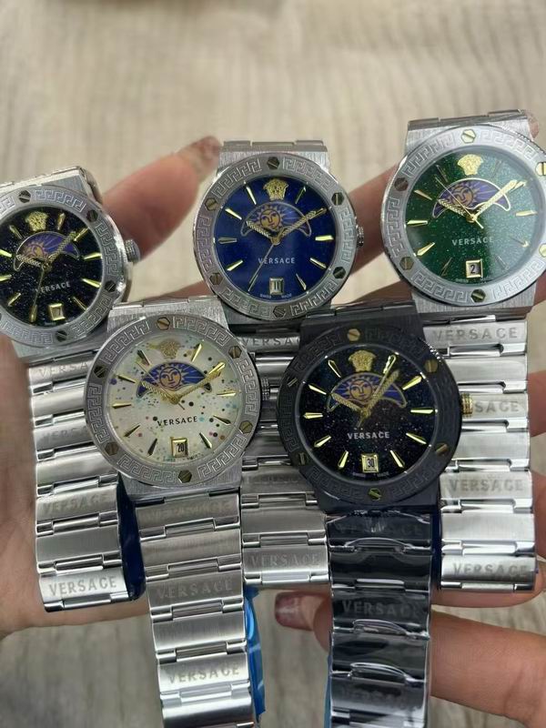 Versace watch 55 (1)