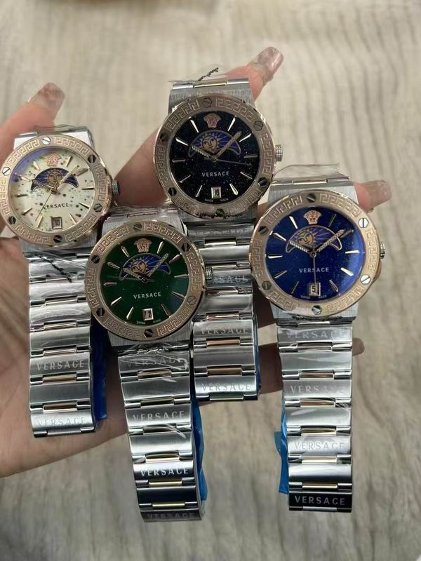 Versace watch 55 (3)