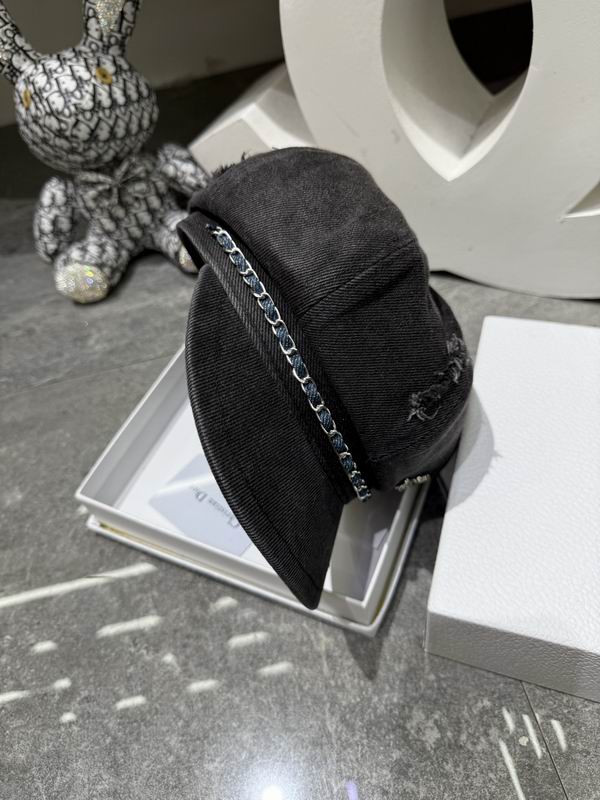 Vivienne Westwood cap dx (298)