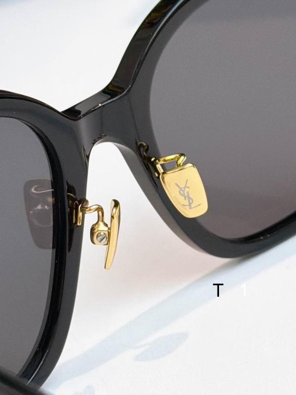 YSL M105F 55 20-150 A06