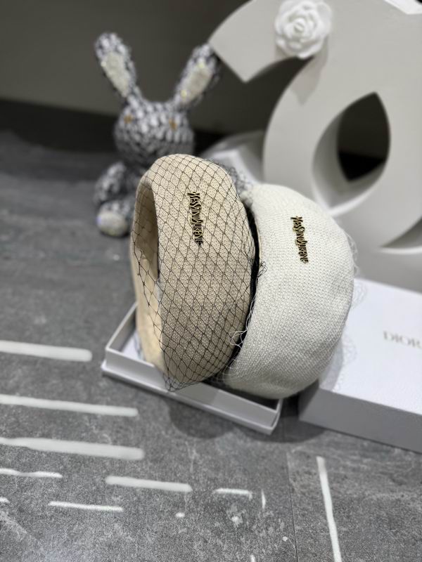 YSL beret dx (69)