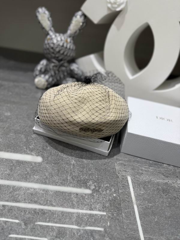 YSL beret dx (75)