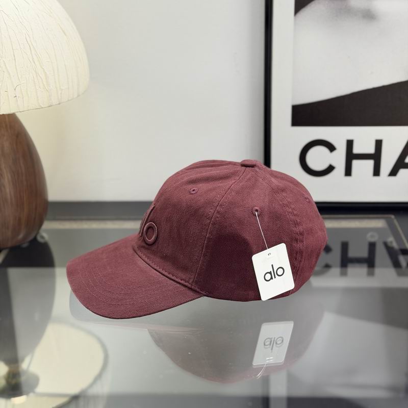 Alo Cap dx (1738)