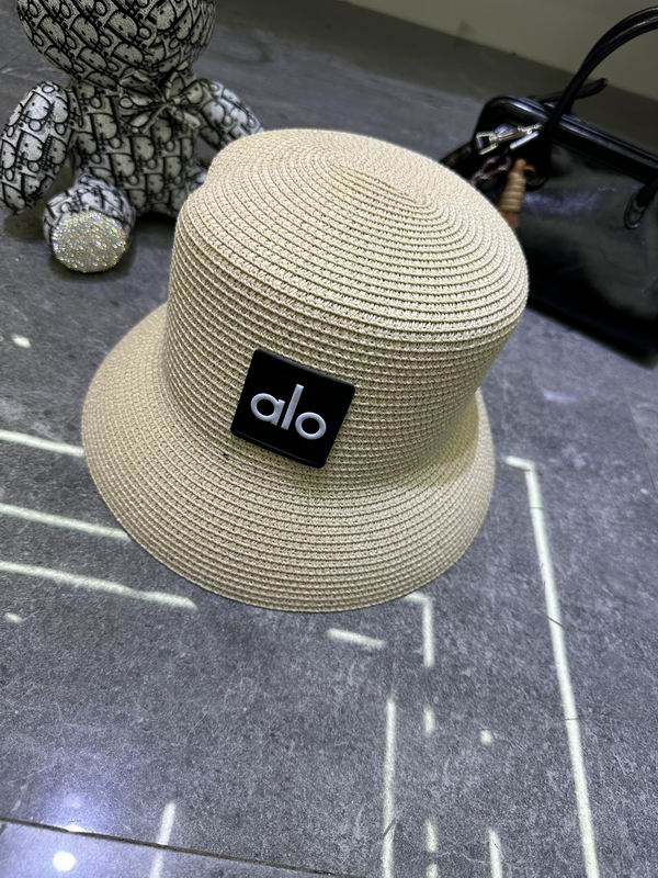 Alo top hat dx (195)