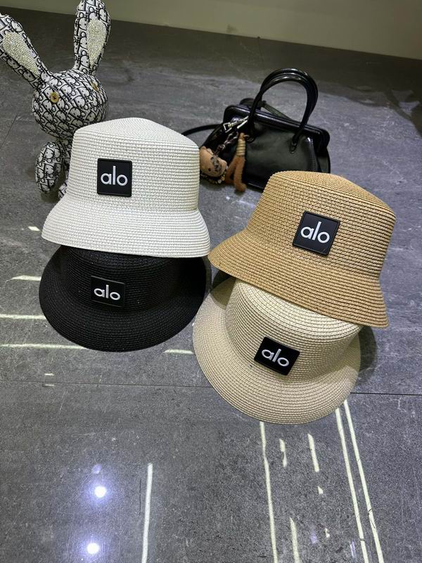 Alo top hat dx (199)
