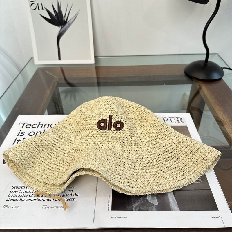 Alo top hat dx (259)