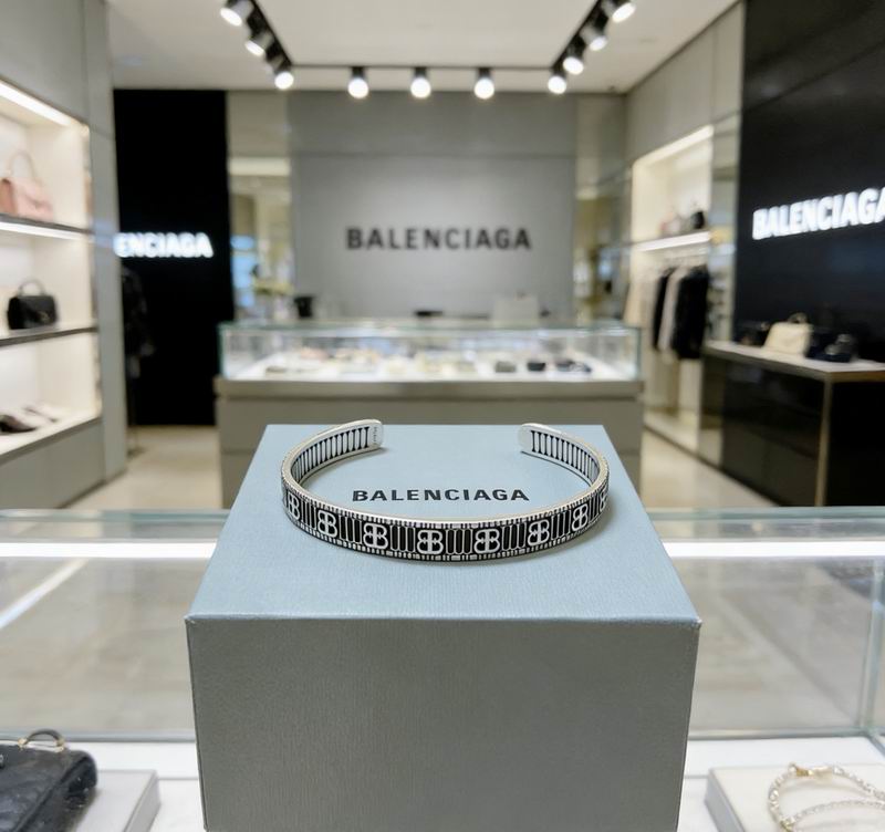 Balenciaga Bracelet  03yxs20 (1)