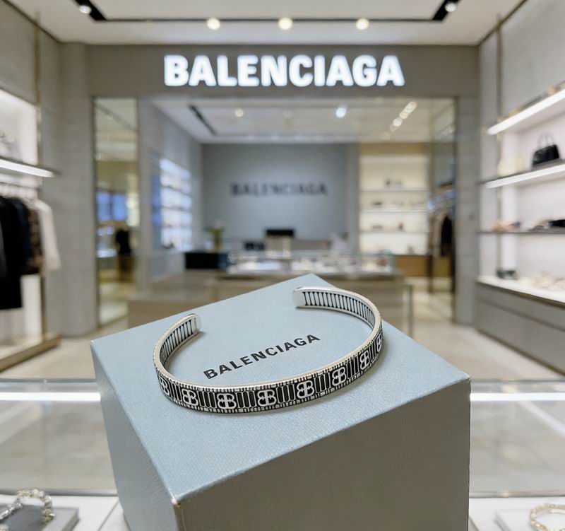 Balenciaga Bracelet  03yxs20 (8)