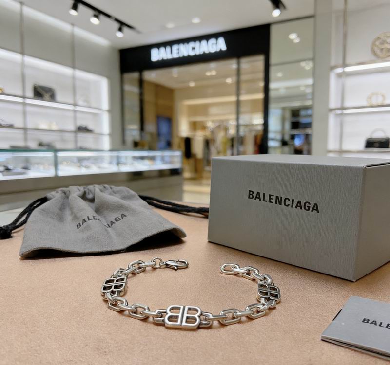 Balenciaga Bracelet  03yxs22 (8)