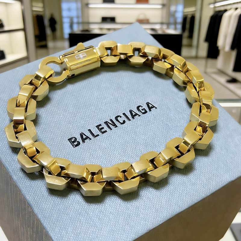 Balenciaga Bracelet  03yxs23 (1)