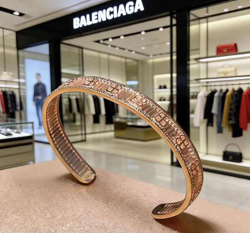 Balenciaga Bracelet  03yxs39 (2)