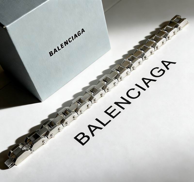 Balenciaga Bracelet  03yxs40 (8)