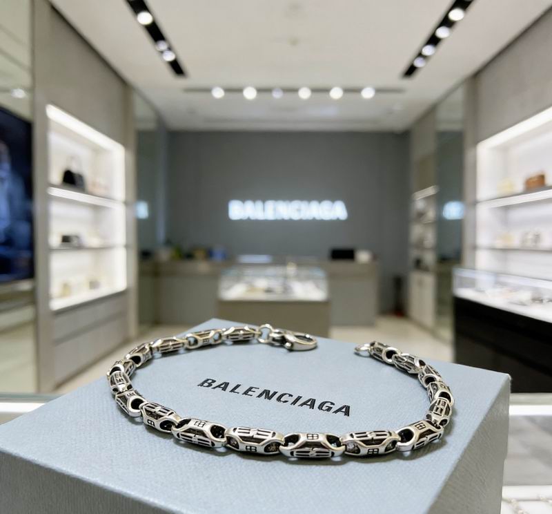 Balenciaga Bracelet  03yxs41 (9)