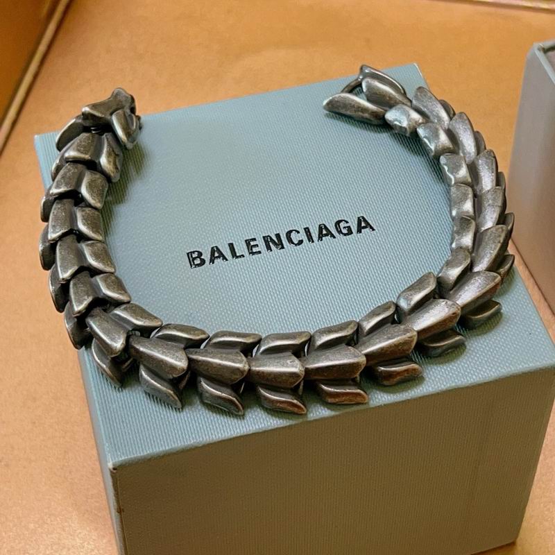 Balenciaga Bracelet  03yxs43 (7)