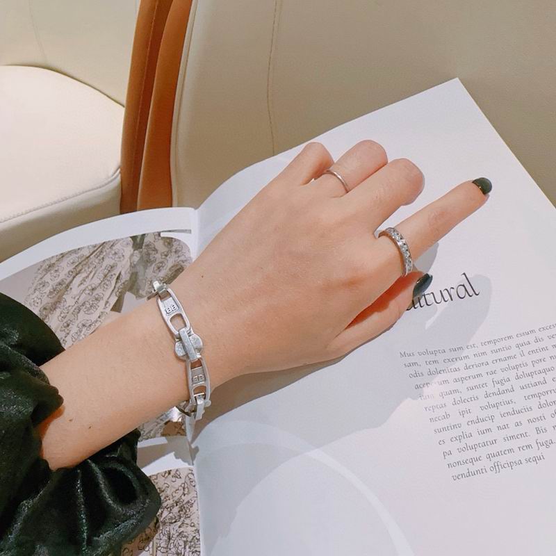 Balenciaga Bracelet  03yxs49 (3)