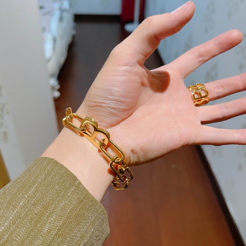 Balenciaga Bracelet  03yxs50 (4)