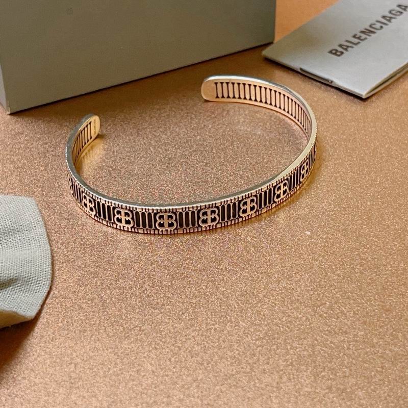 Balenciaga Bracelet  03yxs54 (8)