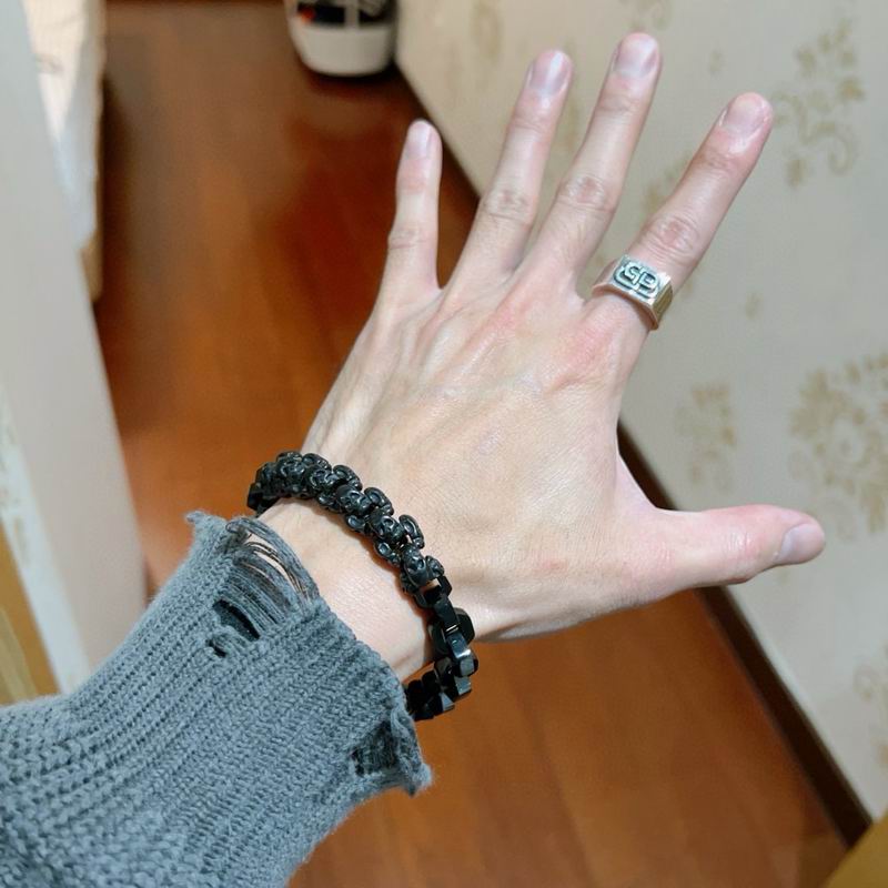 Balenciaga Bracelet  03yxs57 (7)