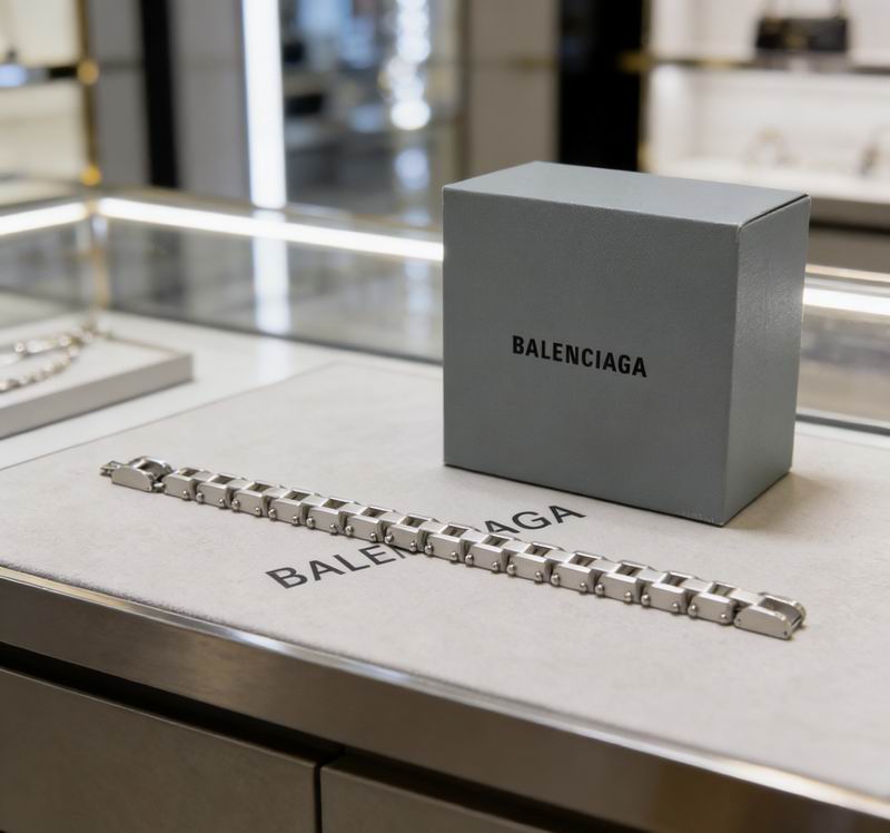 Balenciaga Bracelet  03yxs60 (5)