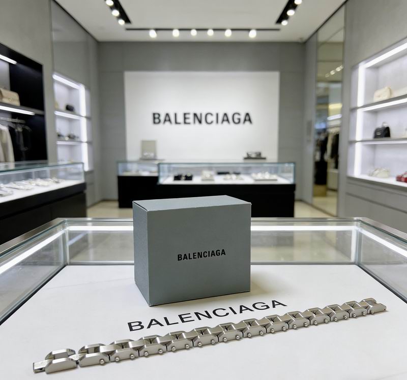 Balenciaga Bracelet  03yxs60 (6)
