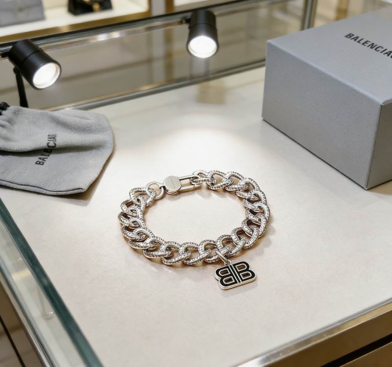 Balenciaga Bracelet  03yxs61 (1)