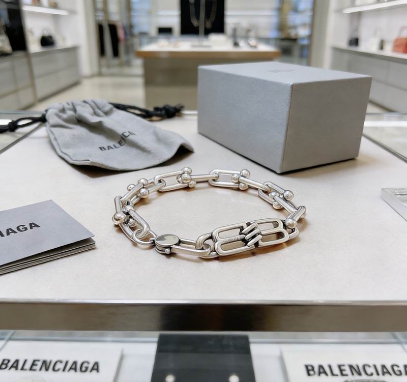 Balenciaga Bracelet  03yxs62 (1)