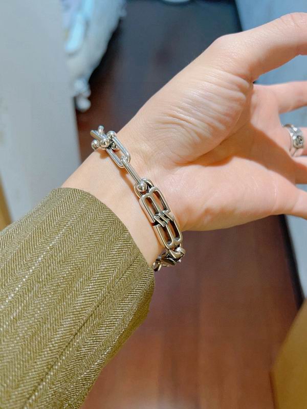 Balenciaga Bracelet  03yxs62 (4)