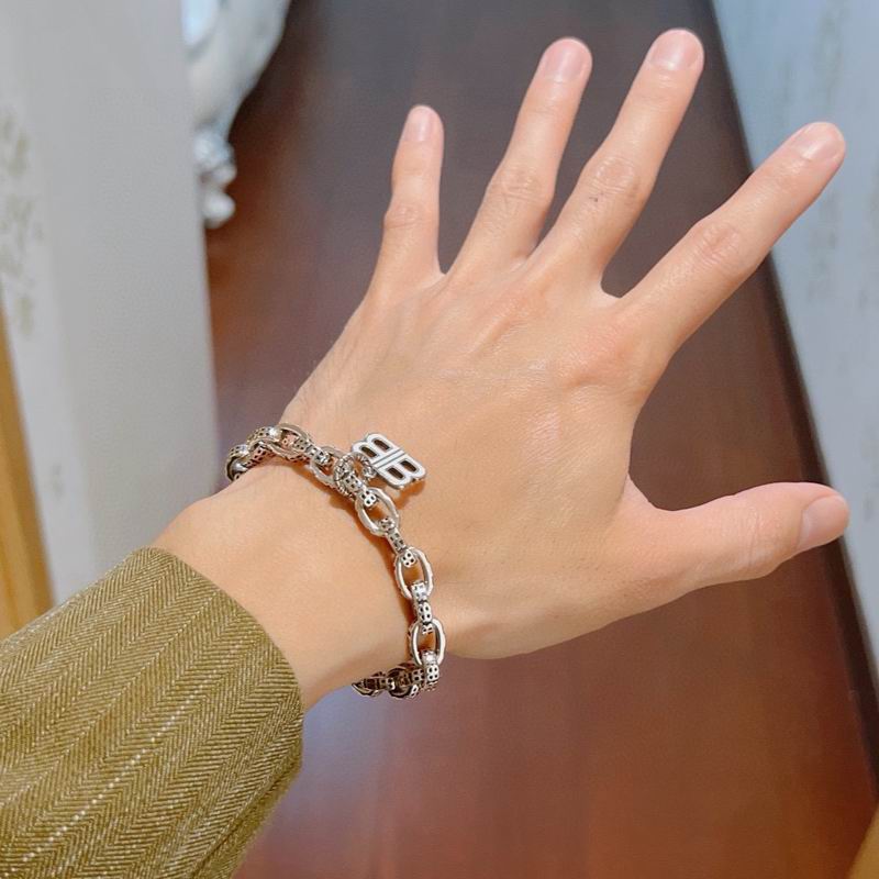 Balenciaga Bracelet  03yxs63 (3)