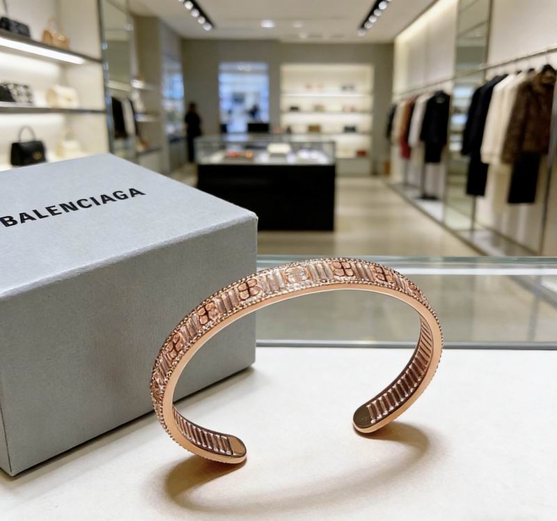 Balenciaga Bracelet  04yxs67 (1)