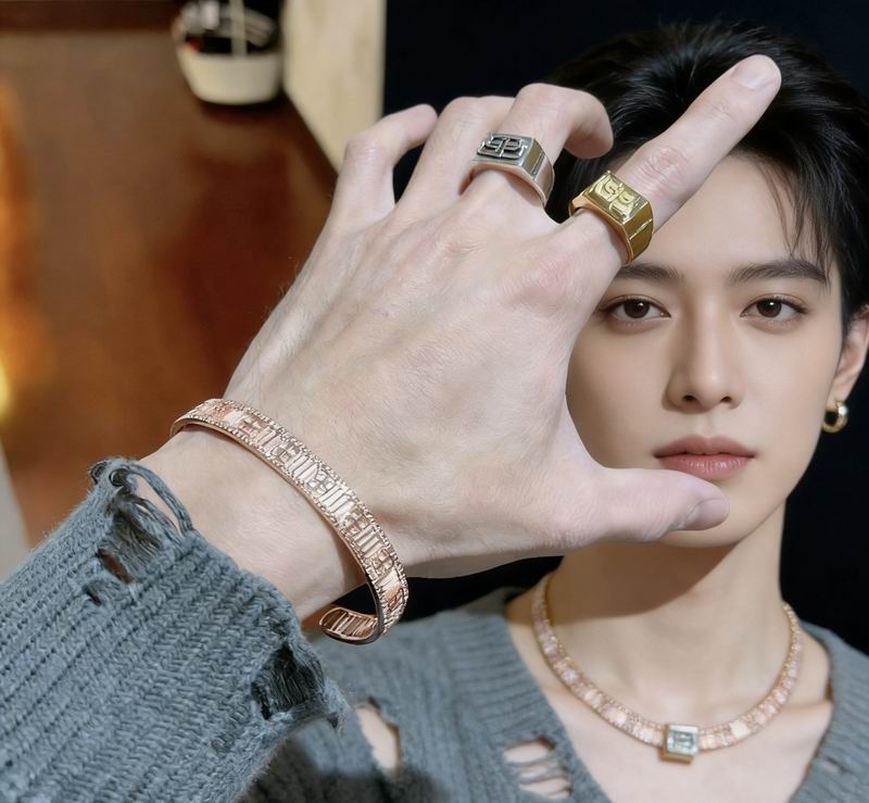 Balenciaga Bracelet  04yxs67 (4)