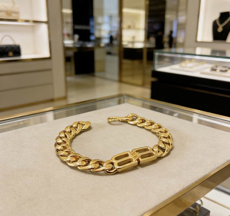Balenciaga Bracelet  04yxs68 (7)