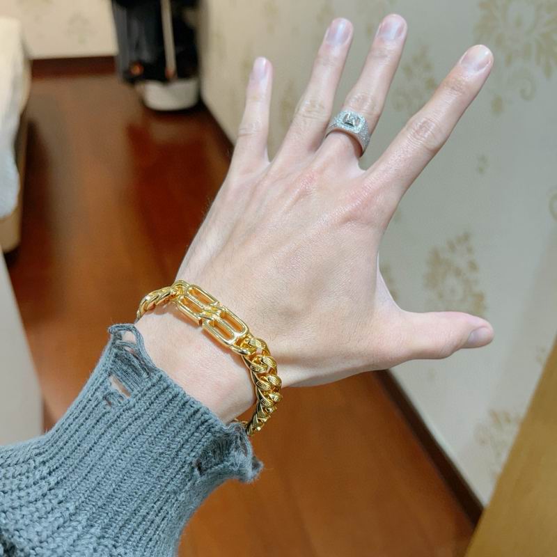 Balenciaga Bracelet  04yxs68 (9)
