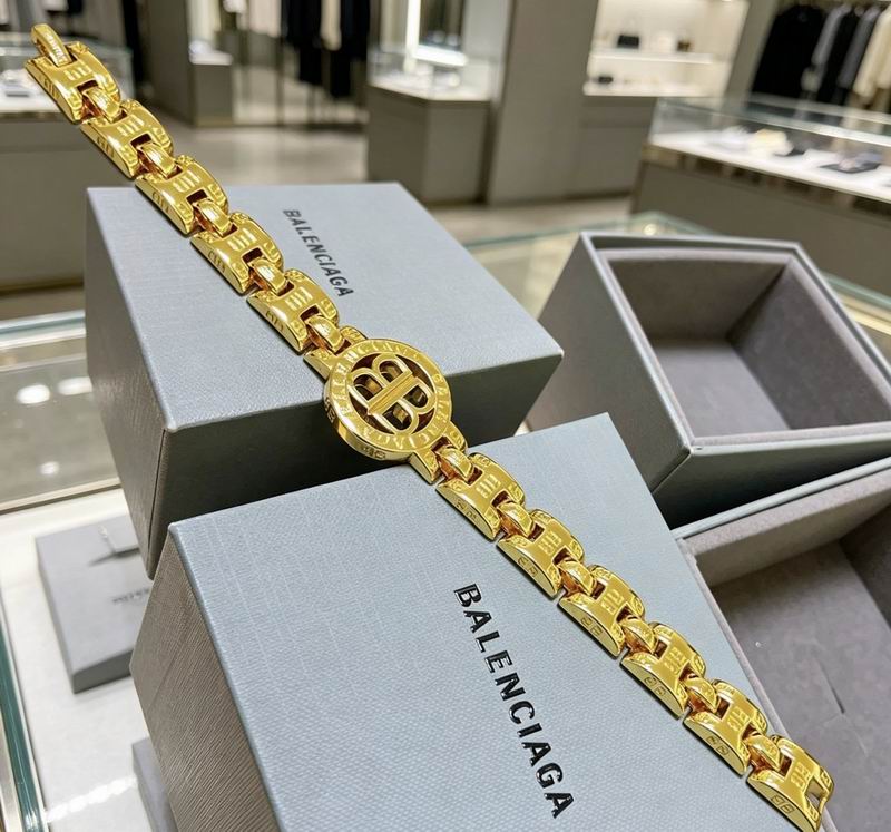 Balenciaga Bracelet  04yxs74 (8)
