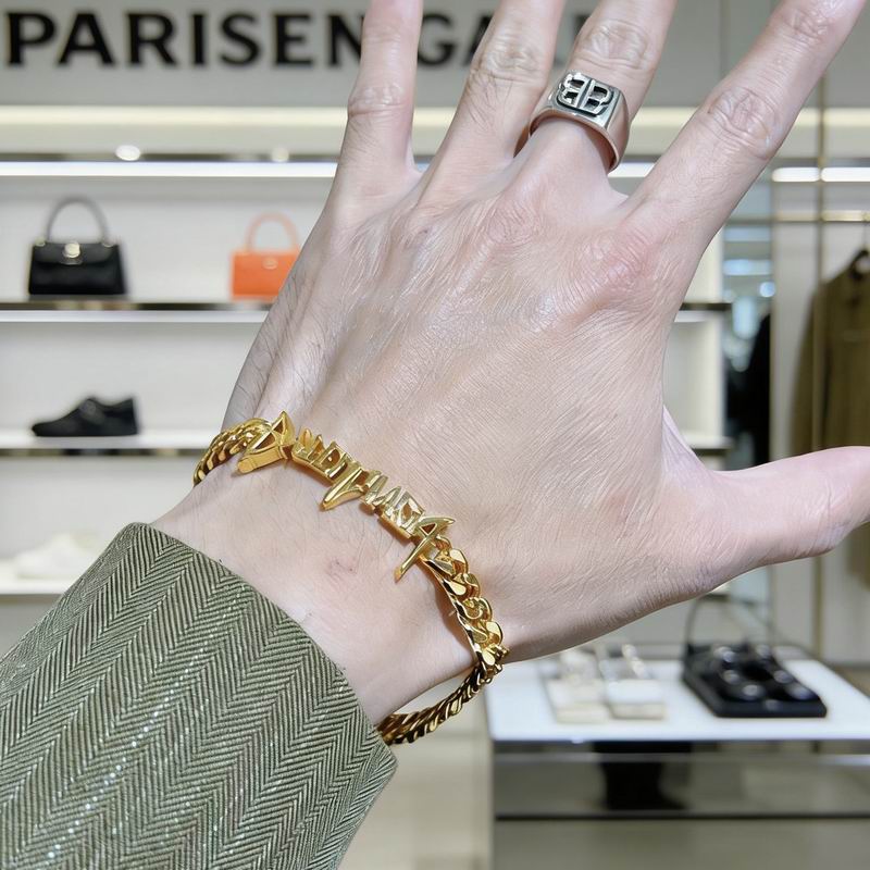 Balenciaga Bracelet  04yxs77 (2)