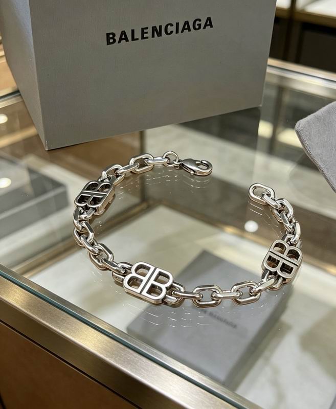 Balenciaga Bracelet  04yxs82 (1)
