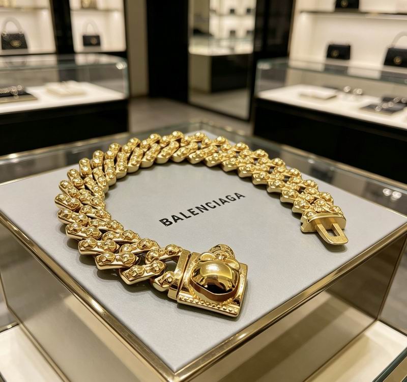 Balenciaga Bracelet  04yxs83 (2)