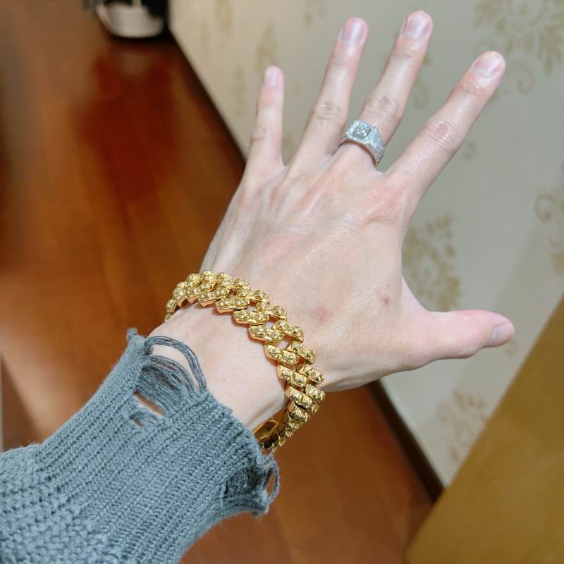 Balenciaga Bracelet  04yxs83 (7)