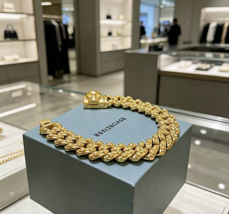 Balenciaga Bracelet  04yxs83 (8)