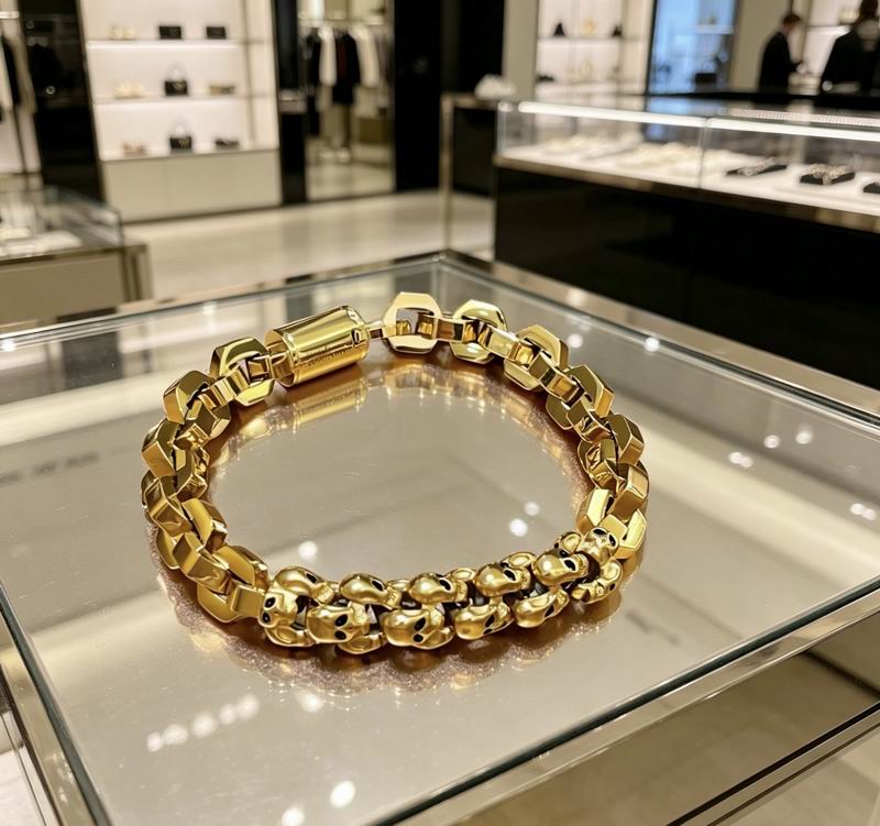 Balenciaga Bracelet  04yxs84 (5)