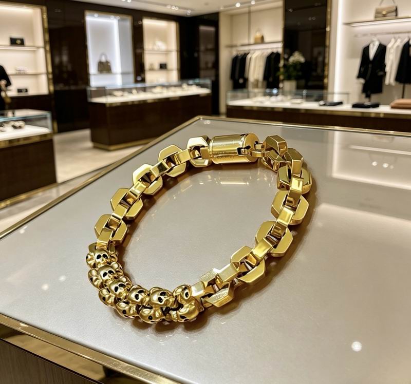Balenciaga Bracelet  04yxs84 (9)