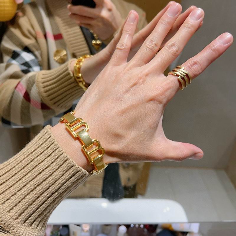 Balenciaga Bracelet  04yxs86 (3)