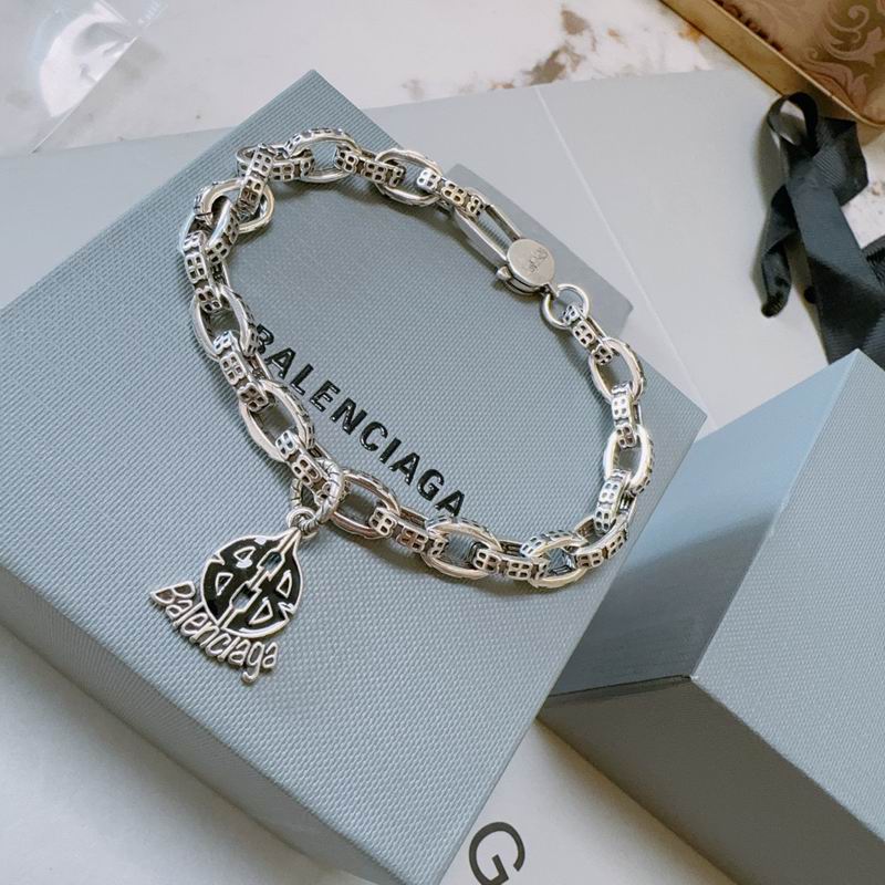 Balenciaga Bracelet  04yxs88 (8)